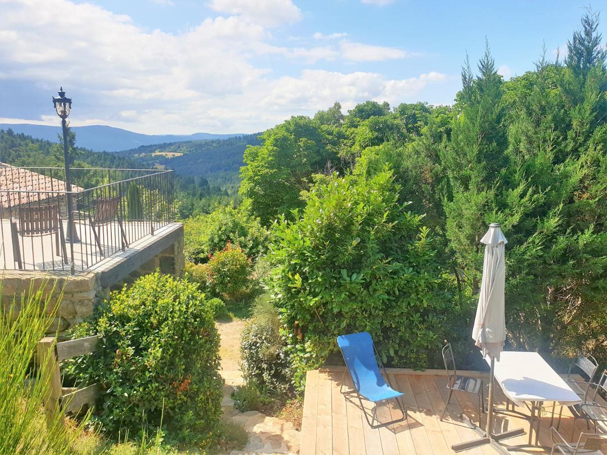 Le Petit Rias Gite Soleil Saint Maurice en Chalencon ภายนอก รูปภาพ